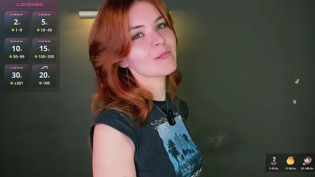 LeyaBloom online show from June 2026 11:54:02 PM
