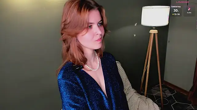 LeyaBloom online show from June 2026 10:15:01 PM