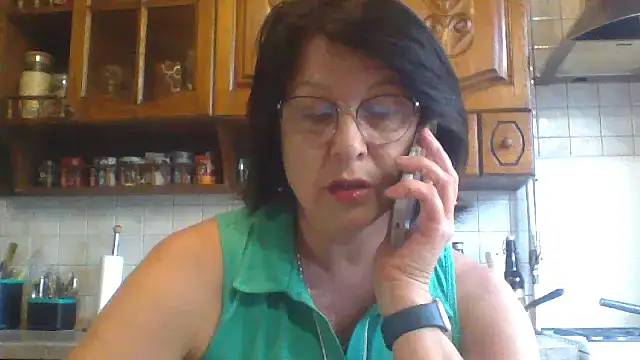 Fiona06 online show from May 2026 02:28:01 PM
