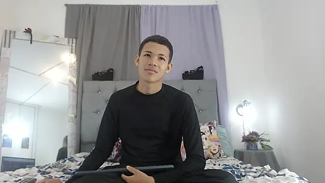 PhillipCox online show from June 2026 12:26:02 PM