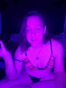 KaleighWyrd online show from April 2026 10:45:02 AM