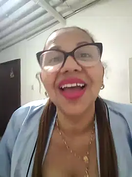 Snapshot of Ladymilf12 chatting on May 2026 01:30:02 AM Ladymilf12 online show from May 2026 01:30:02 AM