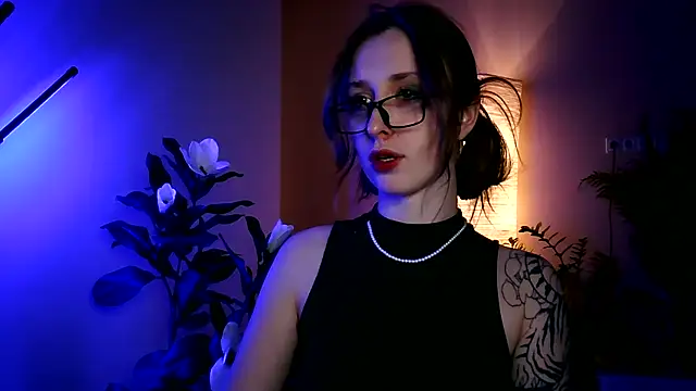 Snapshot of she_tora69 chatting on July 2026 09:41:01 PM she tora69 online show from July 2026 09:41:01 PM