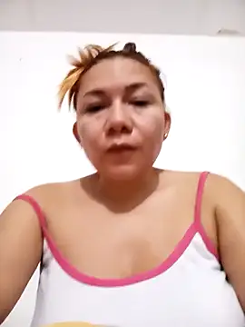 Luna Morch online show from May 2026 09:36:02 AM