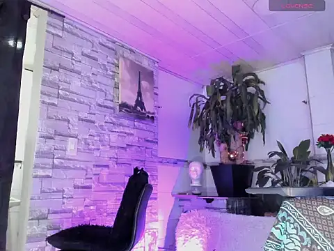 BeautyCatalella1 online show from May 2026 12:41:02 PM