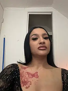 latinadollxo online show from April 2026 02:37:01 PM