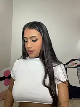 sarah escobarr  online show from May 2026 04:29:02 PM