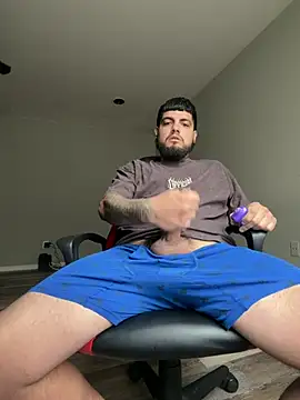 Zaddymatty2002 online show from May 2026 05:33:01 PM
