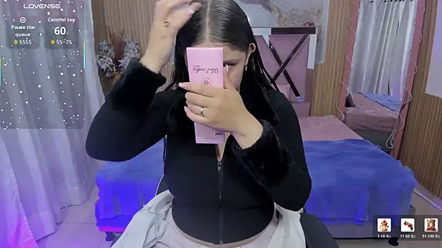Snapshot of Krysstal_tay1 chatting on May 2026 11:30:02 AM Krysstal tay1 online show from May 2026 11:30:02 AM