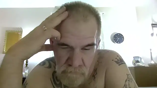 Caesar Baxter online show from April 2026 10:52:01 AM