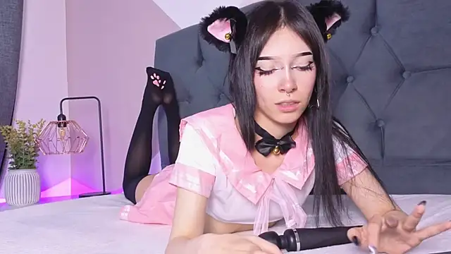 sweet kitty 4 online show from June 2026 08:03:01 PM