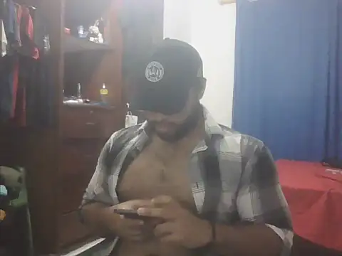 Bearmachin online show from May 2026 03:22:01 AM