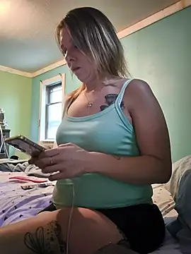 Snapshot of lickybaby26 chatting on July 2026 12:43:02 AM lickybaby26 online show from July 2026 12:43:02 AM