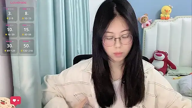 Luna-666 online show from April 2026 11:25:02 AM