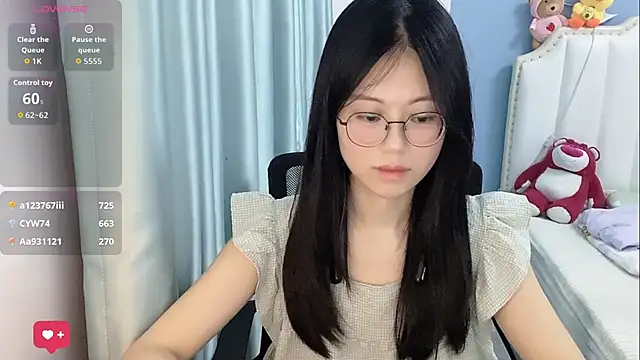 Luna-666 online show from May 2026 03:06:01 AM
