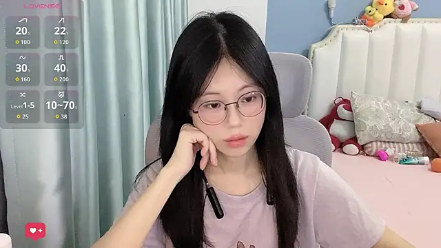 Luna-666 online show from July 2026 03:29:02 PM