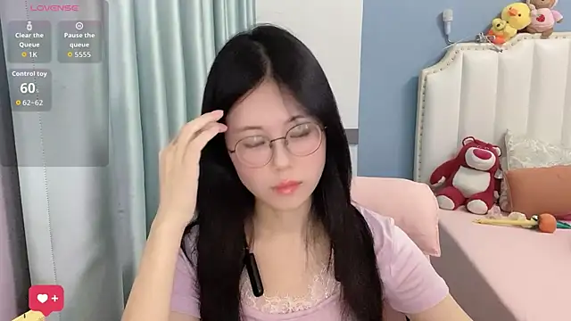 Luna-666 online show from July 2026 03:46:02 PM