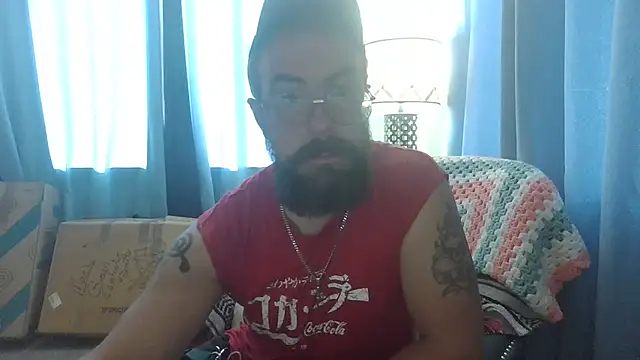 Snapshot of BWCMarineMark chatting on May 2026 12:28:01 AM BWCMarineMark online show from May 2026 12:28:01 AM