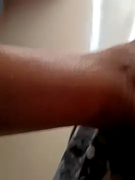 ayushi812 online show from April 2026 12:46:02 PM