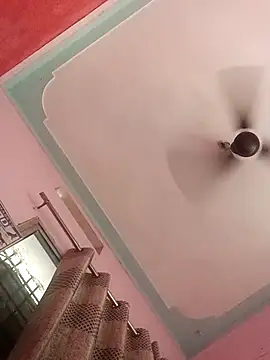 ayushi812 online show from April 2026 03:59:01 AM