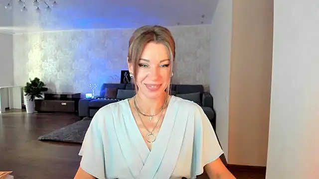 Snapshot of miababemi09 chatting on July 2026 06:47:02 AM miababemi09 online show from July 2026 06:47:02 AM