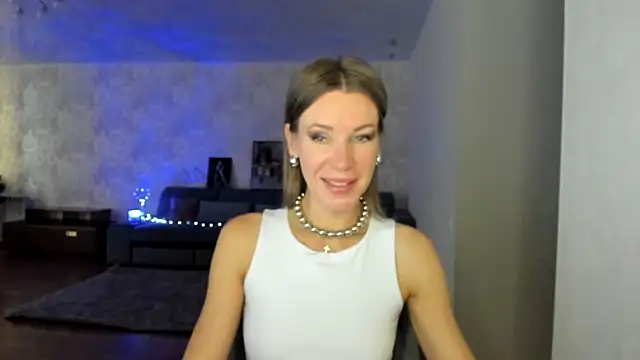 Snapshot of miababemi09 chatting on July 2026 04:30:02 AM miababemi09 online show from July 2026 04:30:02 AM