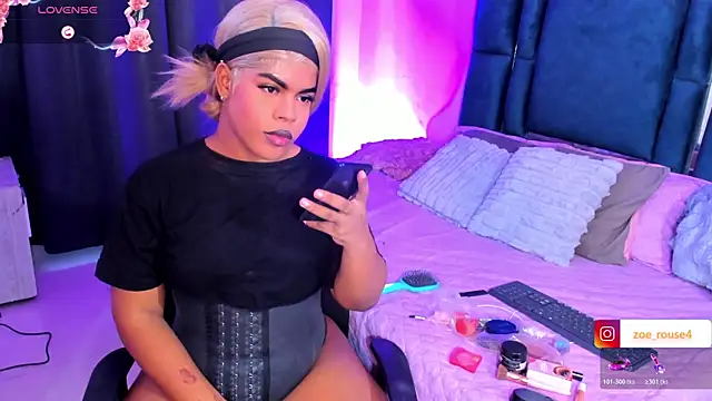 zoee rose online show from June 2026 09:47:01 PM