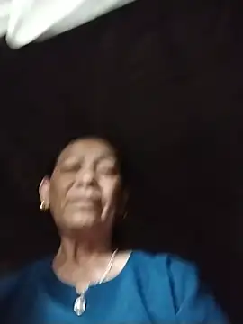 mouth22 online show from May 2026 09:33:02 PM