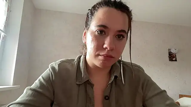 OraCoovert online show from May 2026 04:04:02 PM