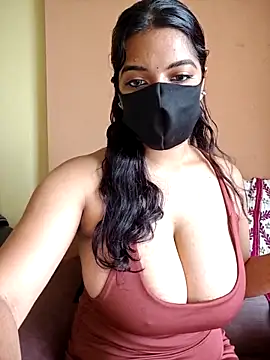 vanika2000 online show from May 2026 05:55:01 AM