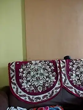 vanika2000 online show from May 2026 05:49:02 AM