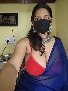 Snapshot of vanika2000 chatting on July 2026 04:32:02 AM vanika2000 online show from July 2026 04:32:02 AM