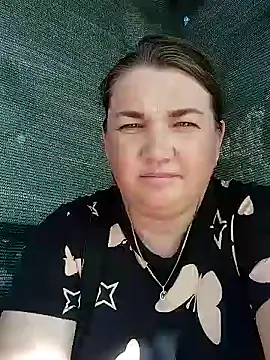 MiyaOlliver online show from June 2026 02:48:01 PM