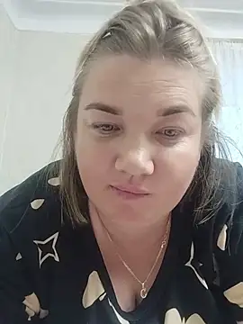 MiyaOlliver online show from August 2026 03:18:02 PM
