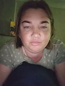 MiyaOlliver online show from July 2026 06:42:02 AM