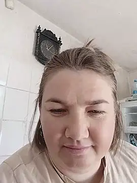 MiyaOlliver online show from June 2026 07:58:02 AM