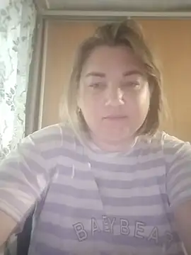 MiyaOlliver online show from June 2026 11:43:02 AM