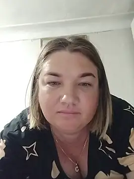 MiyaOlliver online show from July 2026 06:31:02 AM