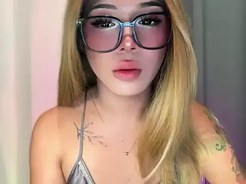 mollyfucker online show from May 2026 02:13:02 PM