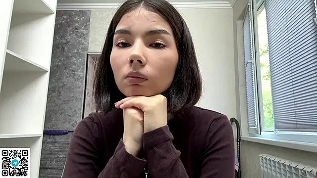 MarylnMonnier online show from May 2026 11:13:01 AM