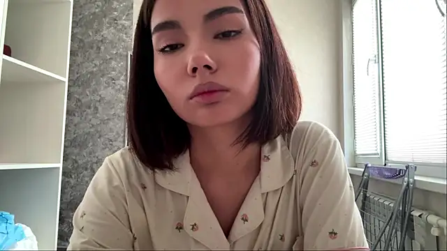 MarylnMonnier online show from May 2026 10:14:02 AM