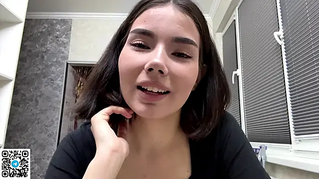 MarylnMonnier online show from June 2026 07:18:02 PM