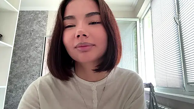 MarylnMonnier online show from May 2026 08:19:02 AM