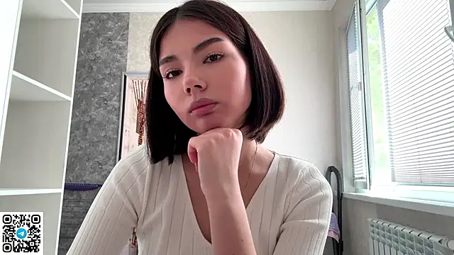 MarylnMonnier online show from May 2026 05:11:01 AM