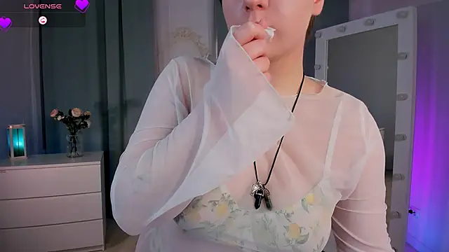 MelittaStorrie online show from April 2026 06:28:01 AM