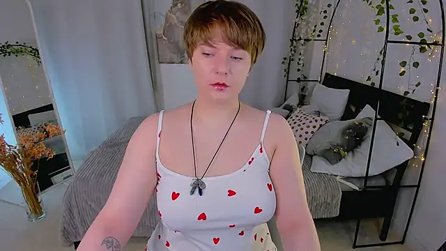 MelittaStorrie online show from May 2026 06:39:01 AM