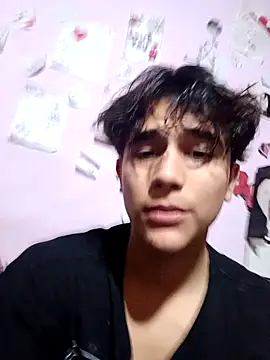Sempai Moon online show from May 2026 02:37:01 AM