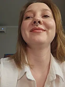 ooopsitscandy online show from July 2026 05:24:02 PM