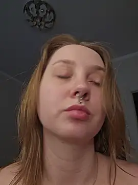 ooopsitscandy online show from June 2026 03:01:01 PM