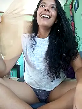 Kimkaly online show from May 2026 04:04:02 PM